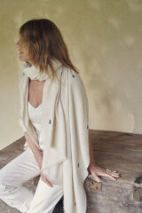 TÕSTAMAA SHAWL IN IVORY & BLACK TEAL 100% CASHMERE, YARN DYED, HAND EMBROIDERED